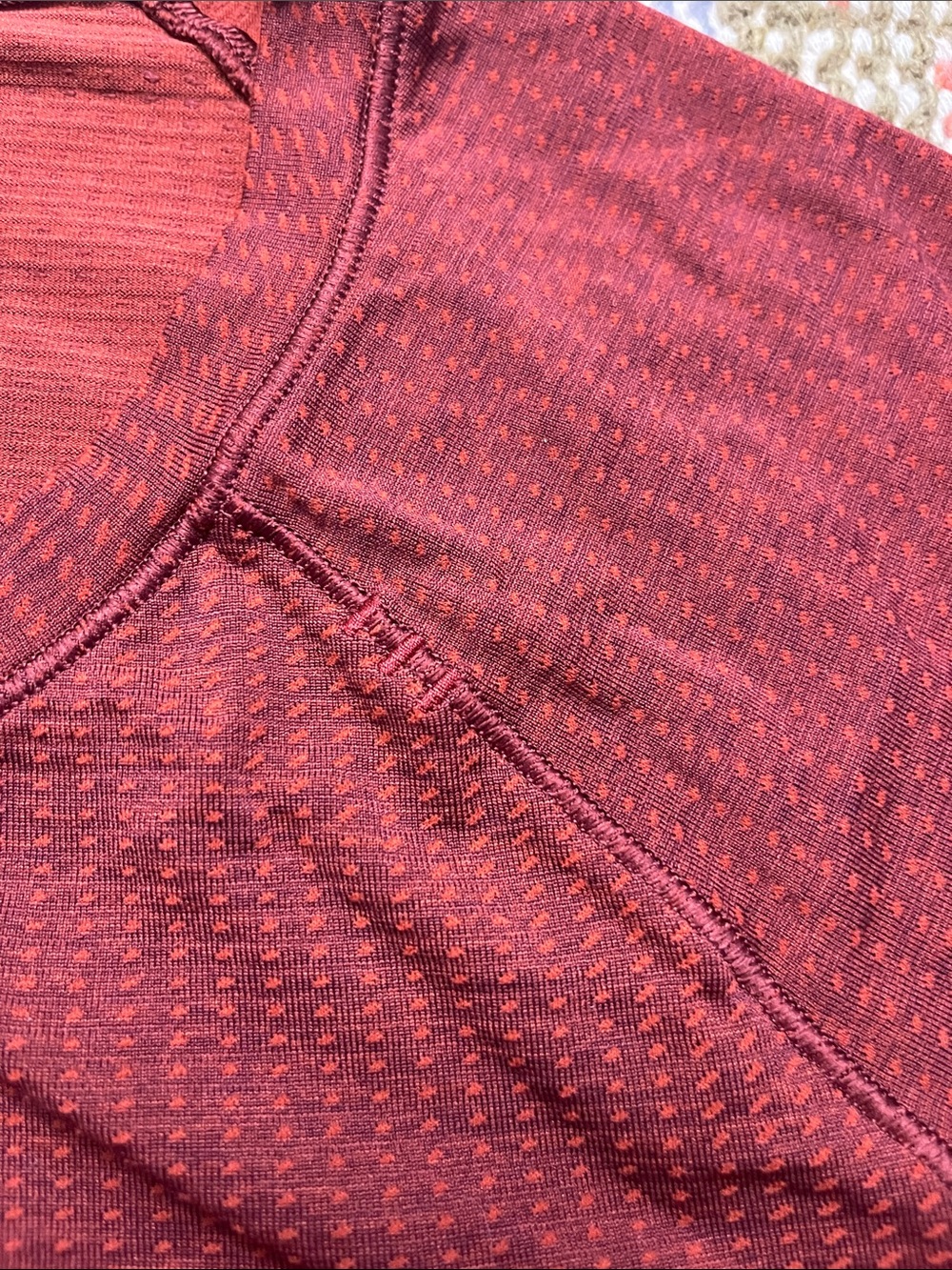 Lululemon Metal Vent Tech Short Sleeve Shirt Men’s Large Burgundy Red EUC - Picture 4 of 11